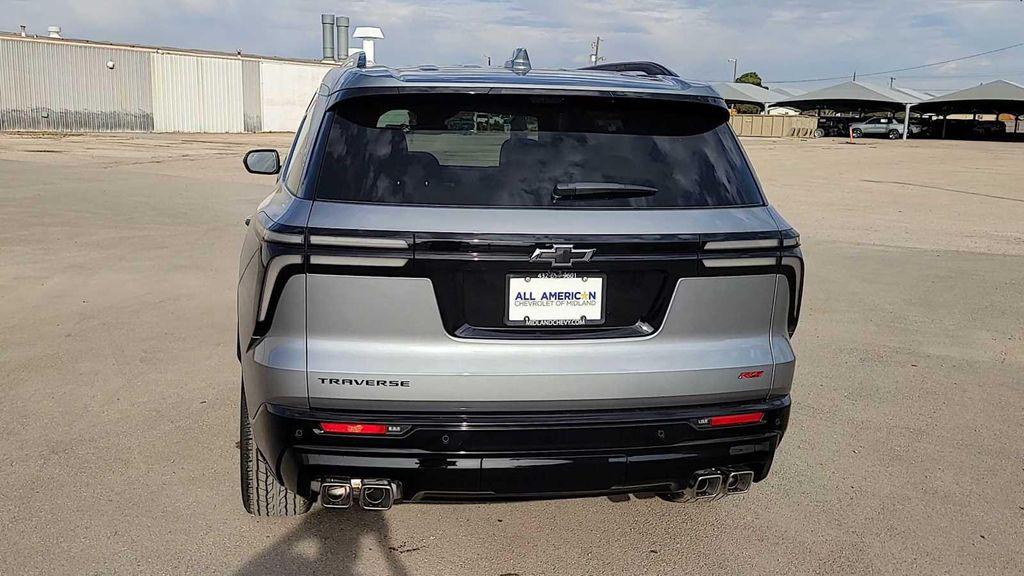 new 2026 Chevrolet Traverse car, priced at $57,295