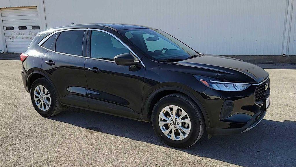 used 2023 Ford Escape car, priced at $23,000