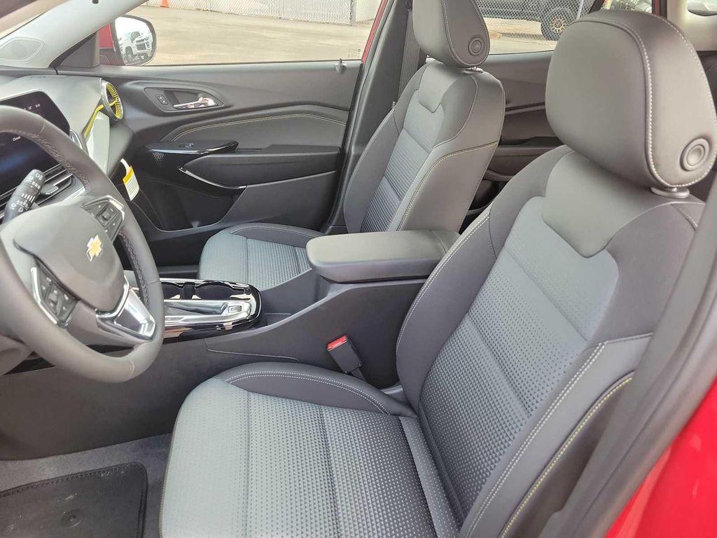 new 2026 Chevrolet Trax car, priced at $25,485