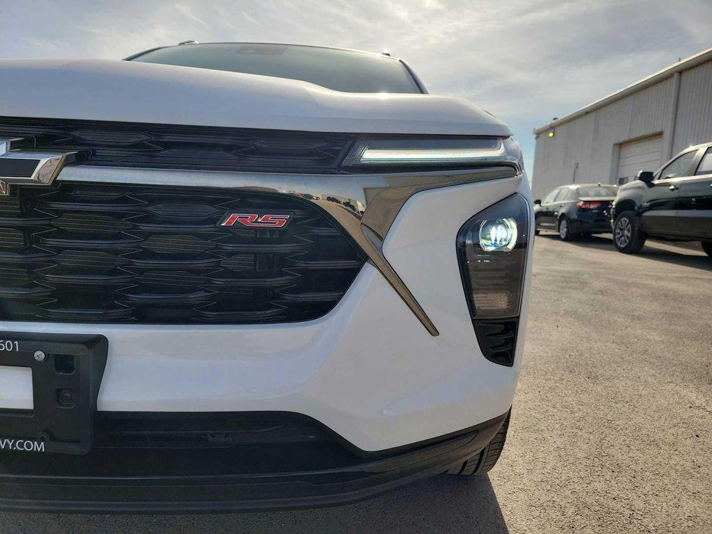 new 2026 Chevrolet Trax car, priced at $28,885