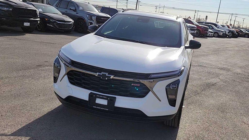 new 2026 Chevrolet Trax car, priced at $28,885