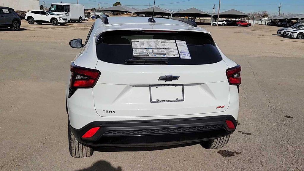 new 2026 Chevrolet Trax car, priced at $28,885