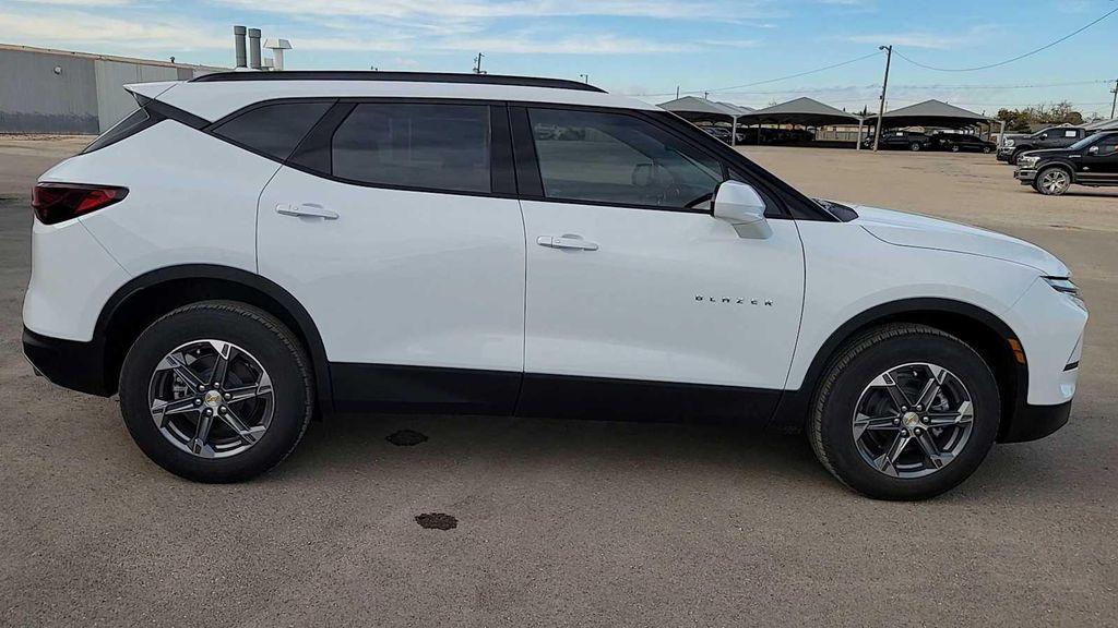 new 2026 Chevrolet Blazer car, priced at $37,770
