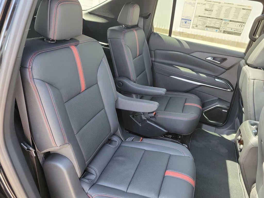 new 2026 Chevrolet Traverse car, priced at $60,895