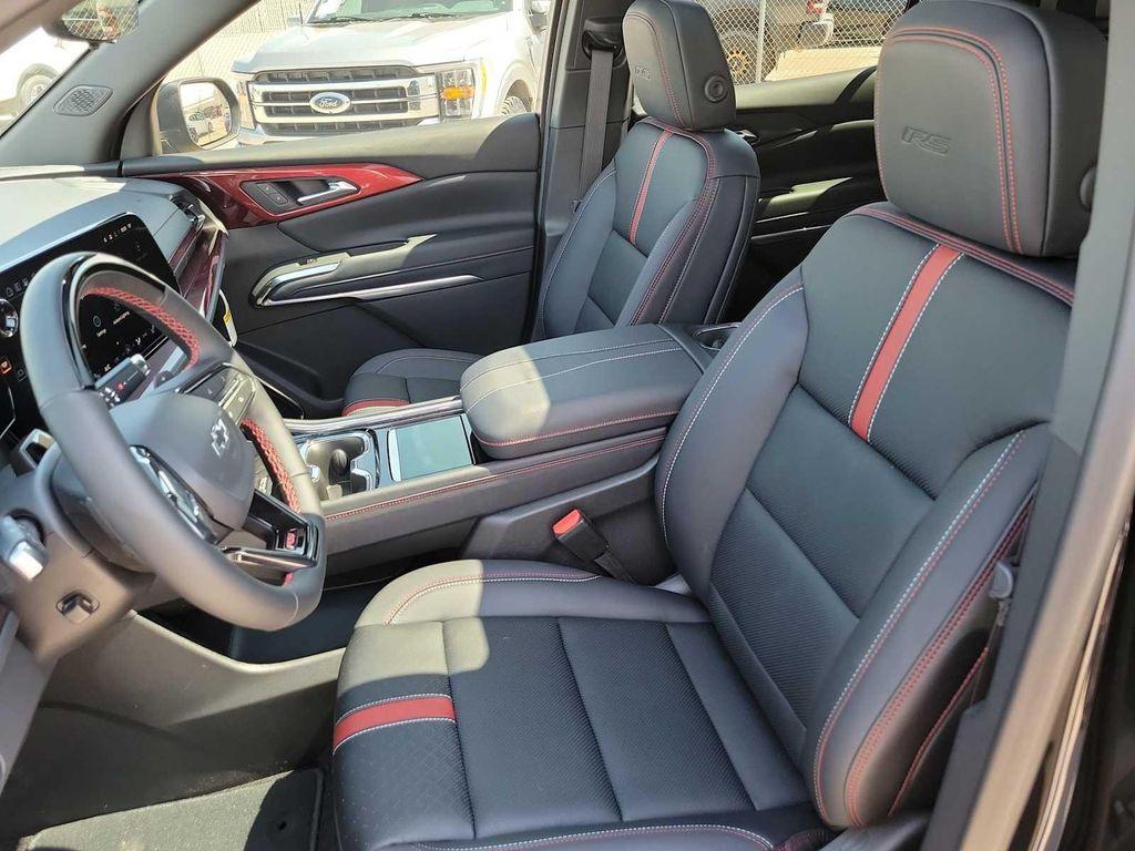 new 2026 Chevrolet Traverse car, priced at $60,895