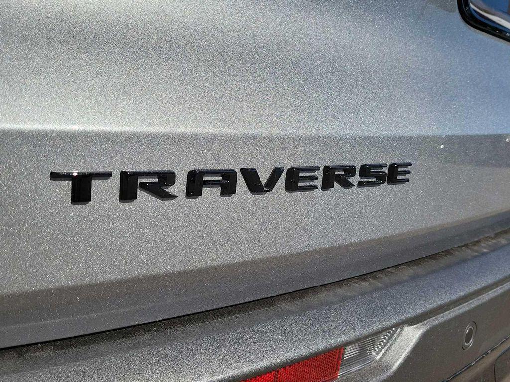 new 2026 Chevrolet Traverse car, priced at $46,205