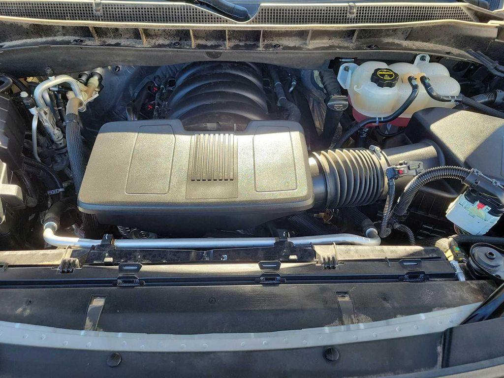 used 2025 Chevrolet Tahoe car, priced at $59,995