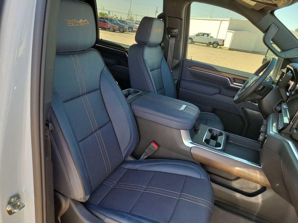 new 2026 Chevrolet Silverado 2500 car, priced at $87,385