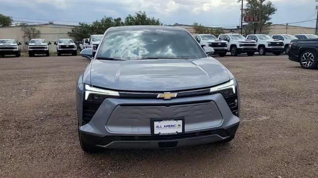 new 2025 Chevrolet Blazer EV car, priced at $39,595