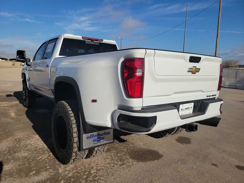 new 2026 Chevrolet Silverado 3500 car, priced at $90,125