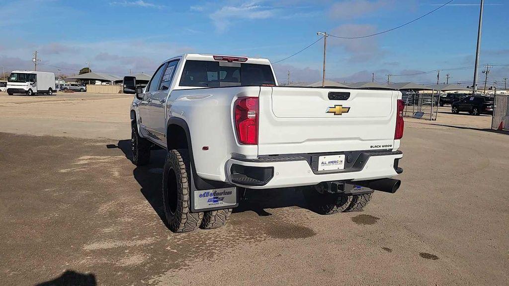 new 2026 Chevrolet Silverado 3500 car, priced at $90,125