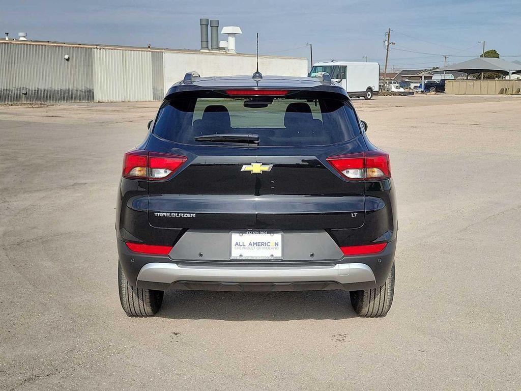 new 2026 Chevrolet TrailBlazer car, priced at $29,175
