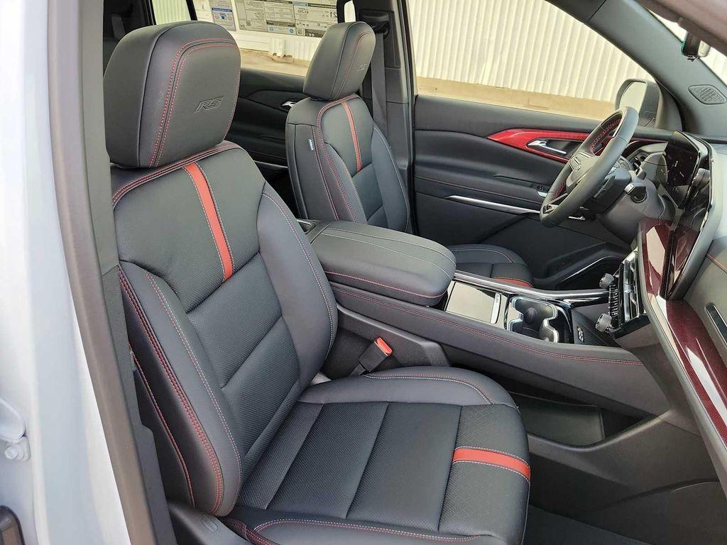 new 2026 Chevrolet Traverse car, priced at $58,890