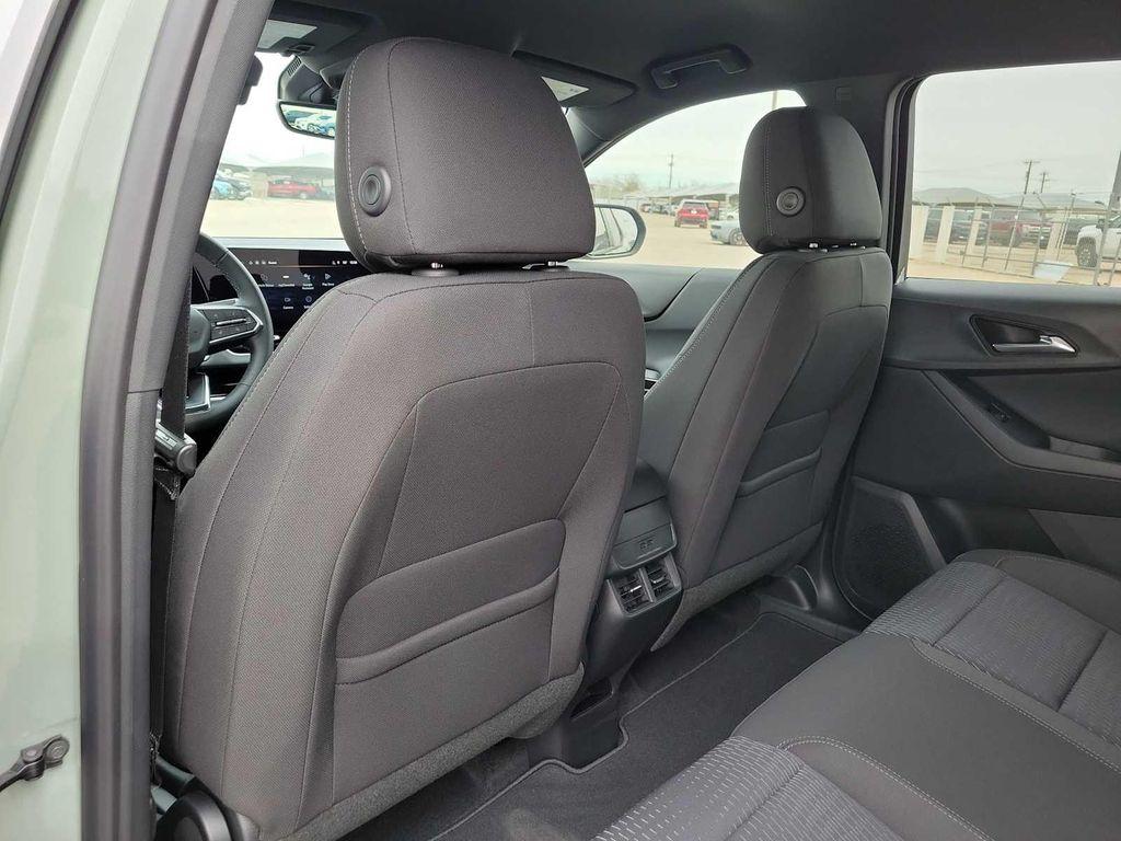 new 2026 Chevrolet Equinox car, priced at $31,740