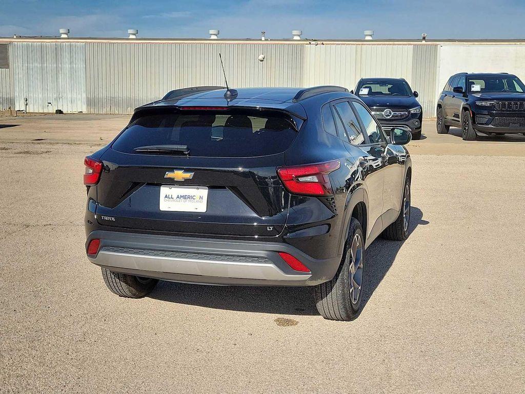 used 2025 Chevrolet Trax car, priced at $24,995