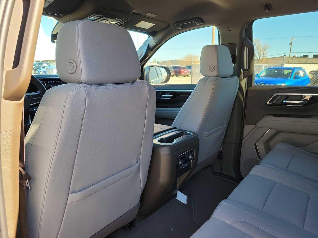 new 2026 Chevrolet Suburban car, priced at $67,595