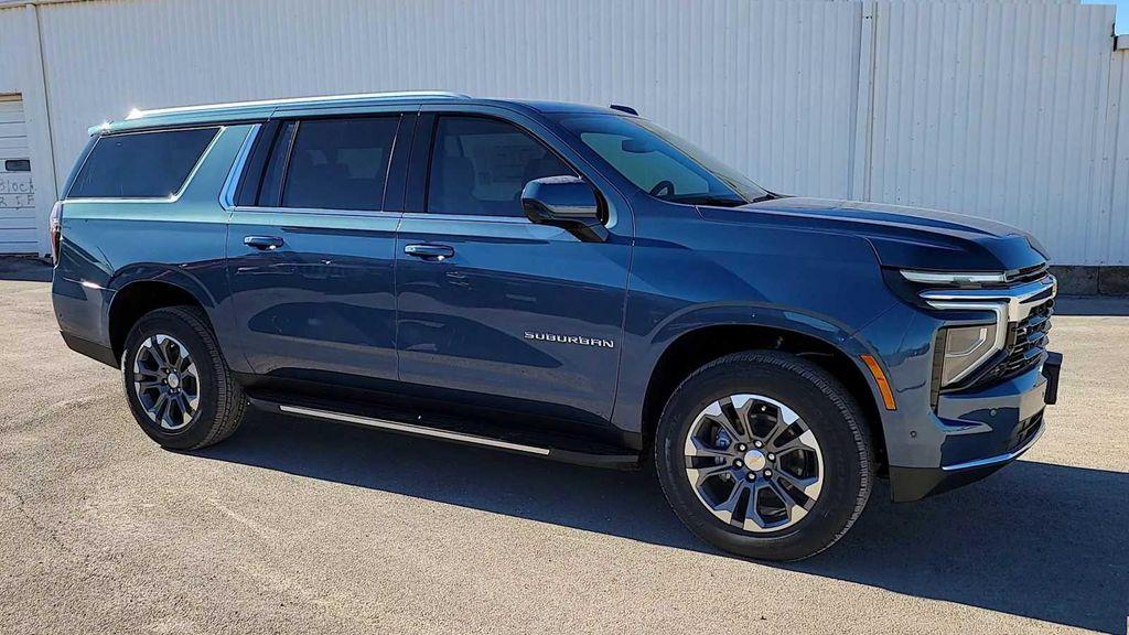 new 2026 Chevrolet Suburban car, priced at $67,595