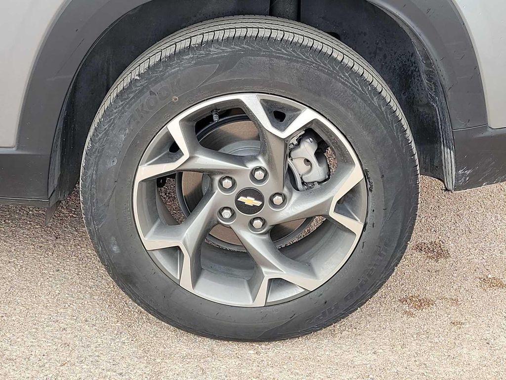 used 2025 Chevrolet Trax car, priced at $24,995