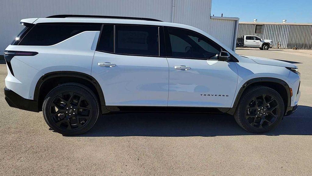 new 2026 Chevrolet Traverse car, priced at $59,790