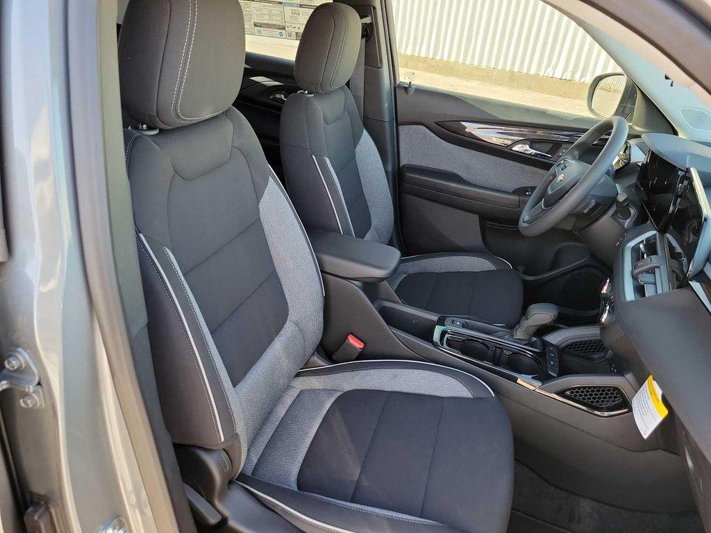 new 2026 Chevrolet TrailBlazer car, priced at $25,590