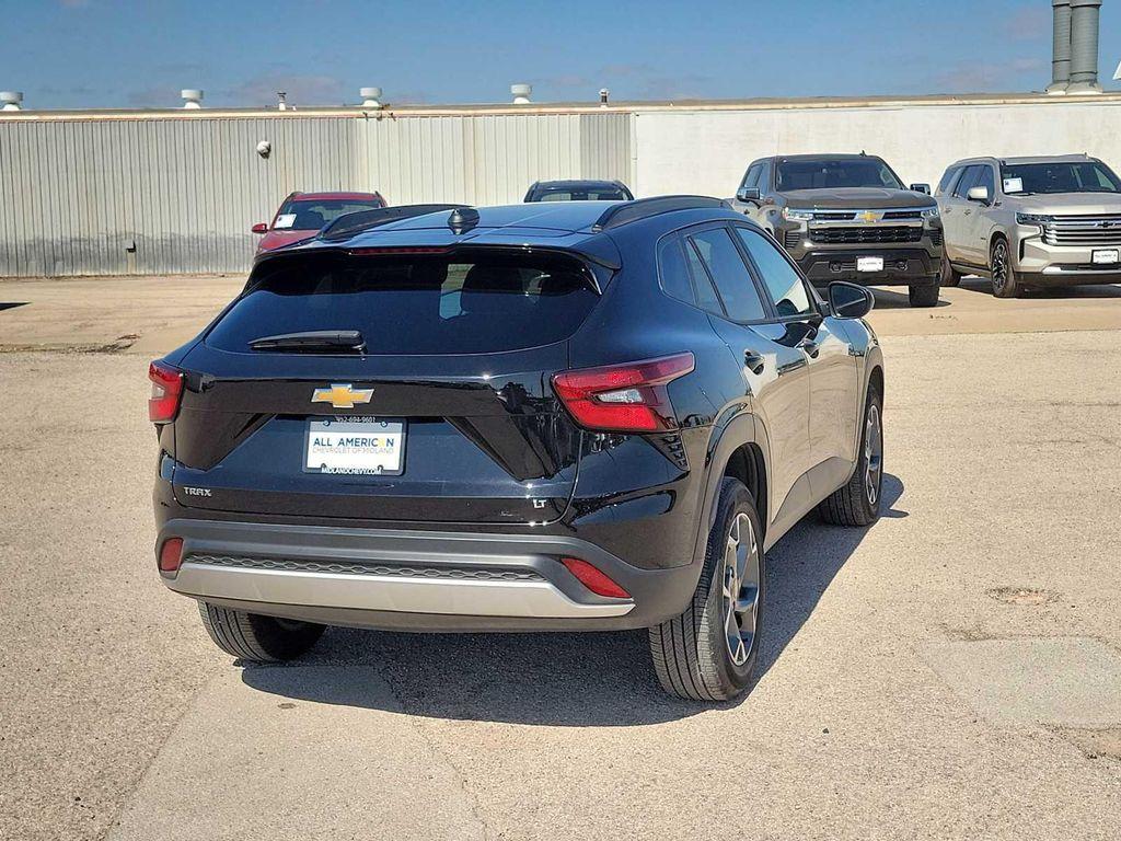 used 2025 Chevrolet Trax car, priced at $23,995