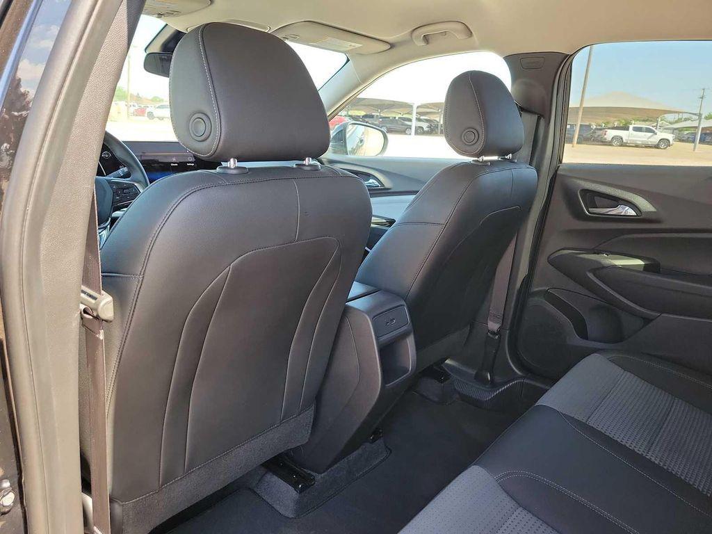 used 2025 Chevrolet Trax car, priced at $23,995