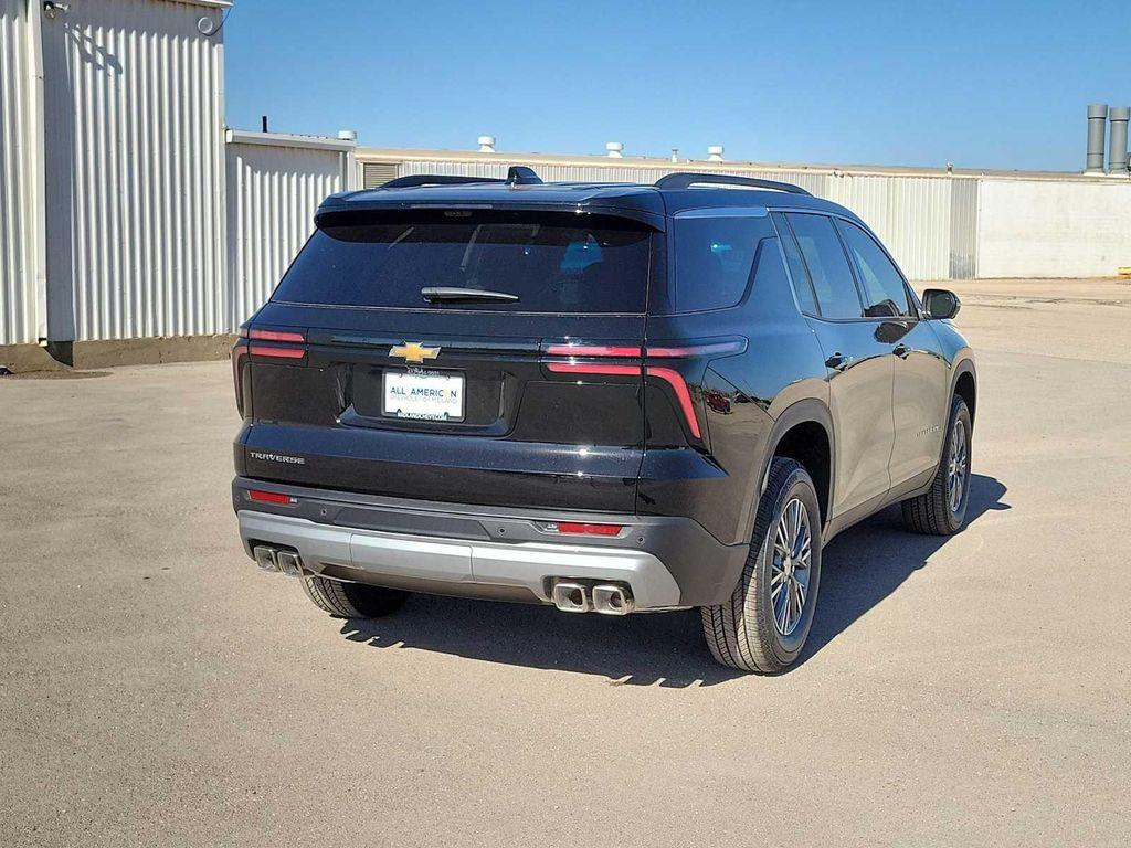new 2026 Chevrolet Traverse car, priced at $41,020