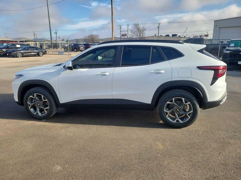 new 2026 Chevrolet Trax car, priced at $25,090