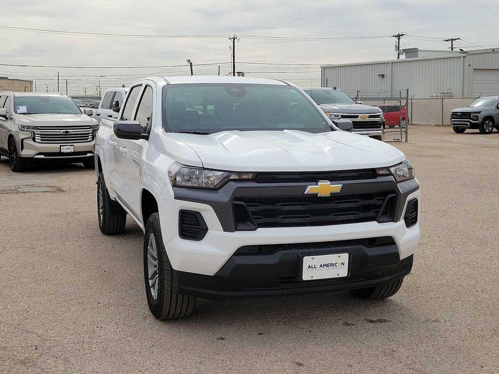 new 2026 Chevrolet Colorado car, priced at $38,415