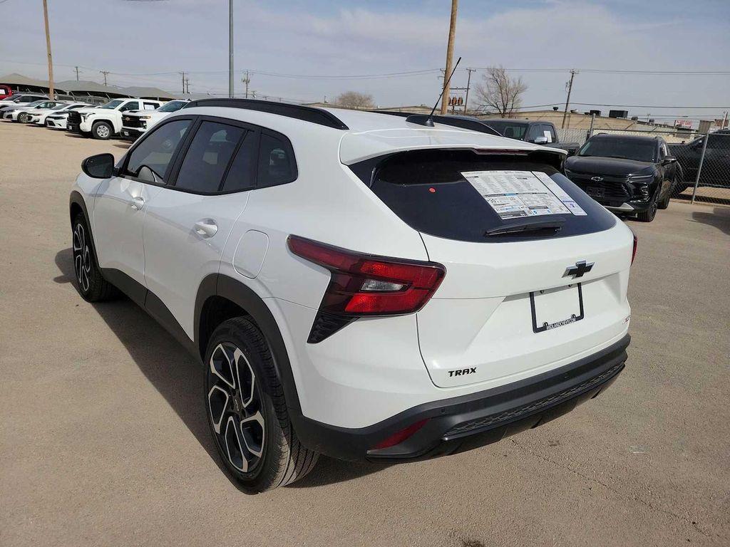 new 2026 Chevrolet Trax car, priced at $28,885