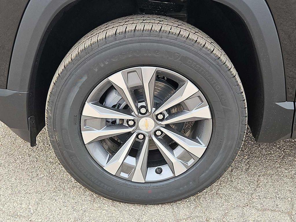 new 2026 Chevrolet Equinox car, priced at $31,965