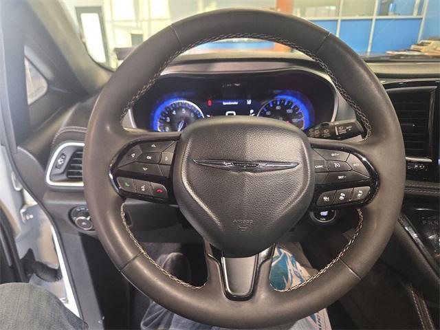 used 2024 Chrysler Pacifica car, priced at $35,622