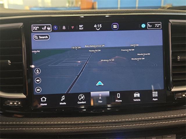 used 2024 Chrysler Pacifica car, priced at $35,622