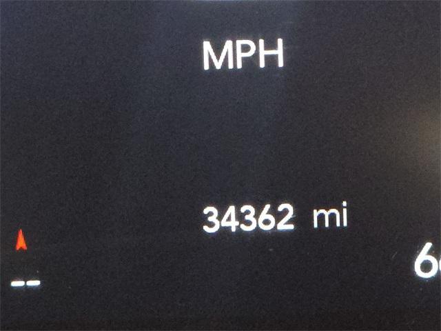 used 2024 Chrysler Pacifica car, priced at $35,622