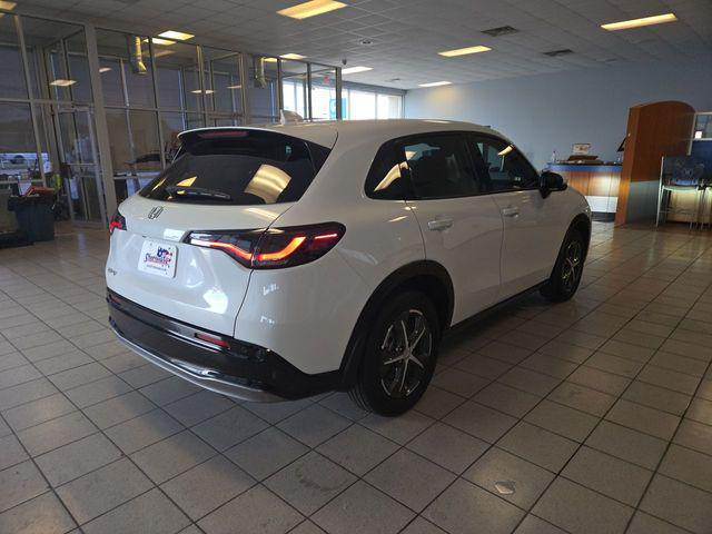 used 2025 Honda HR-V car, priced at $31,136