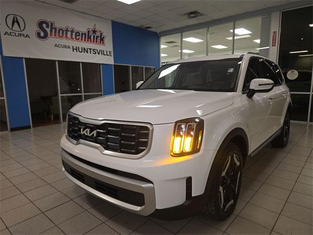 used 2024 Kia Telluride car, priced at $31,546