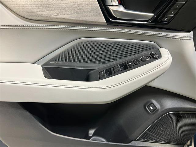 new 2026 Acura MDX car, priced at $68,250