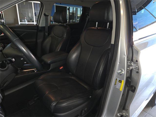 used 2020 Hyundai Santa Fe car, priced at $19,995