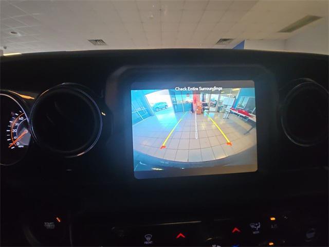 used 2022 Jeep Wrangler Unlimited car, priced at $28,111