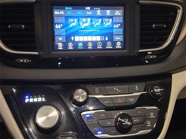 used 2018 Chrysler Pacifica car, priced at $11,974