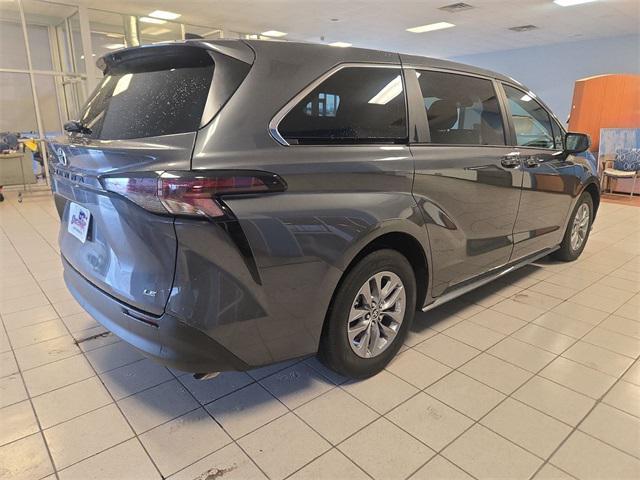 used 2025 Toyota Sienna car, priced at $41,926