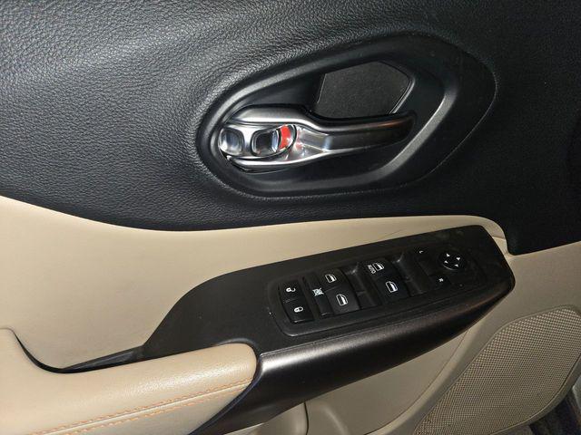 used 2019 Jeep Cherokee car, priced at $16,995