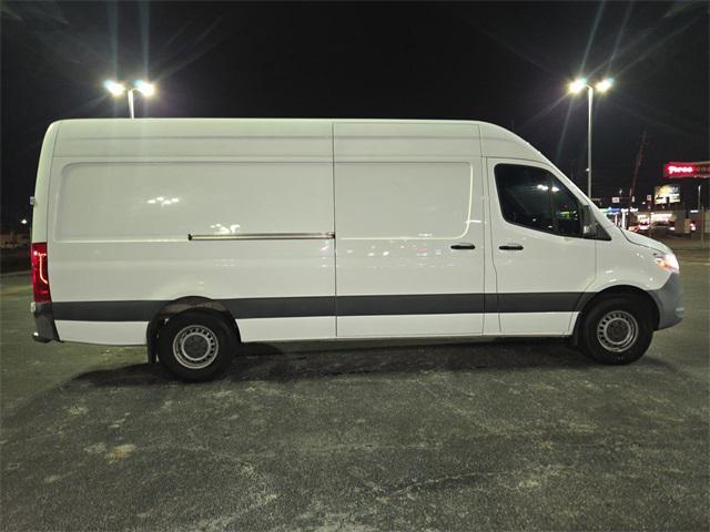 used 2021 Mercedes-Benz Sprinter 2500 car, priced at $28,964