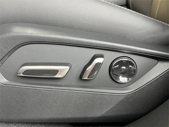 new 2026 Acura RDX car, priced at $47,050