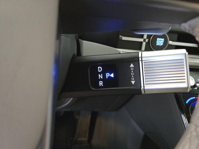 used 2025 Hyundai Santa Fe car, priced at $31,944