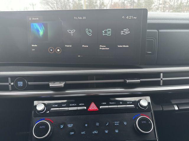 used 2025 Hyundai Santa Fe car, priced at $33,500