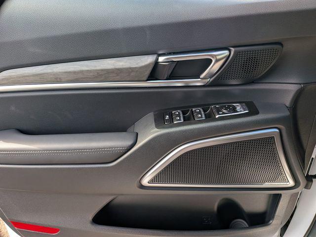 new 2025 Kia Telluride car, priced at $46,100