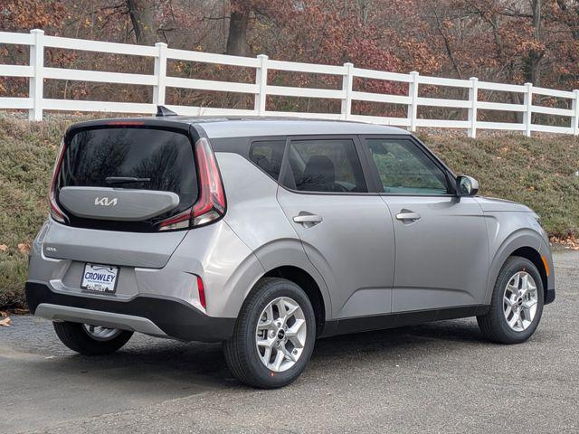 new 2025 Kia Soul car, priced at $21,600