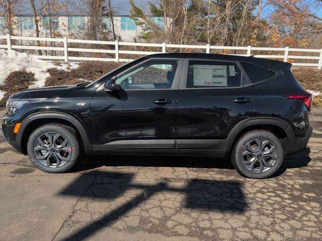 new 2026 Kia Seltos car, priced at $25,861