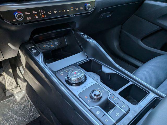 new 2025 Kia Sorento Hybrid car, priced at $41,500